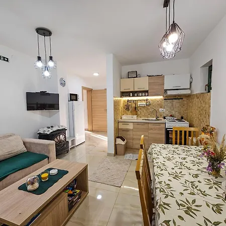 Case de vacanță Vacation Miki 2 Ljubos